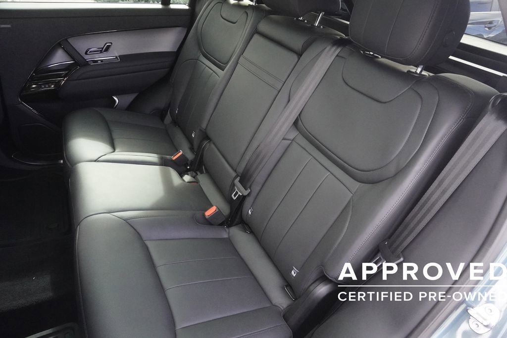 Used 2023 Land Rover Range Rover Sport SE Dynamic image 30