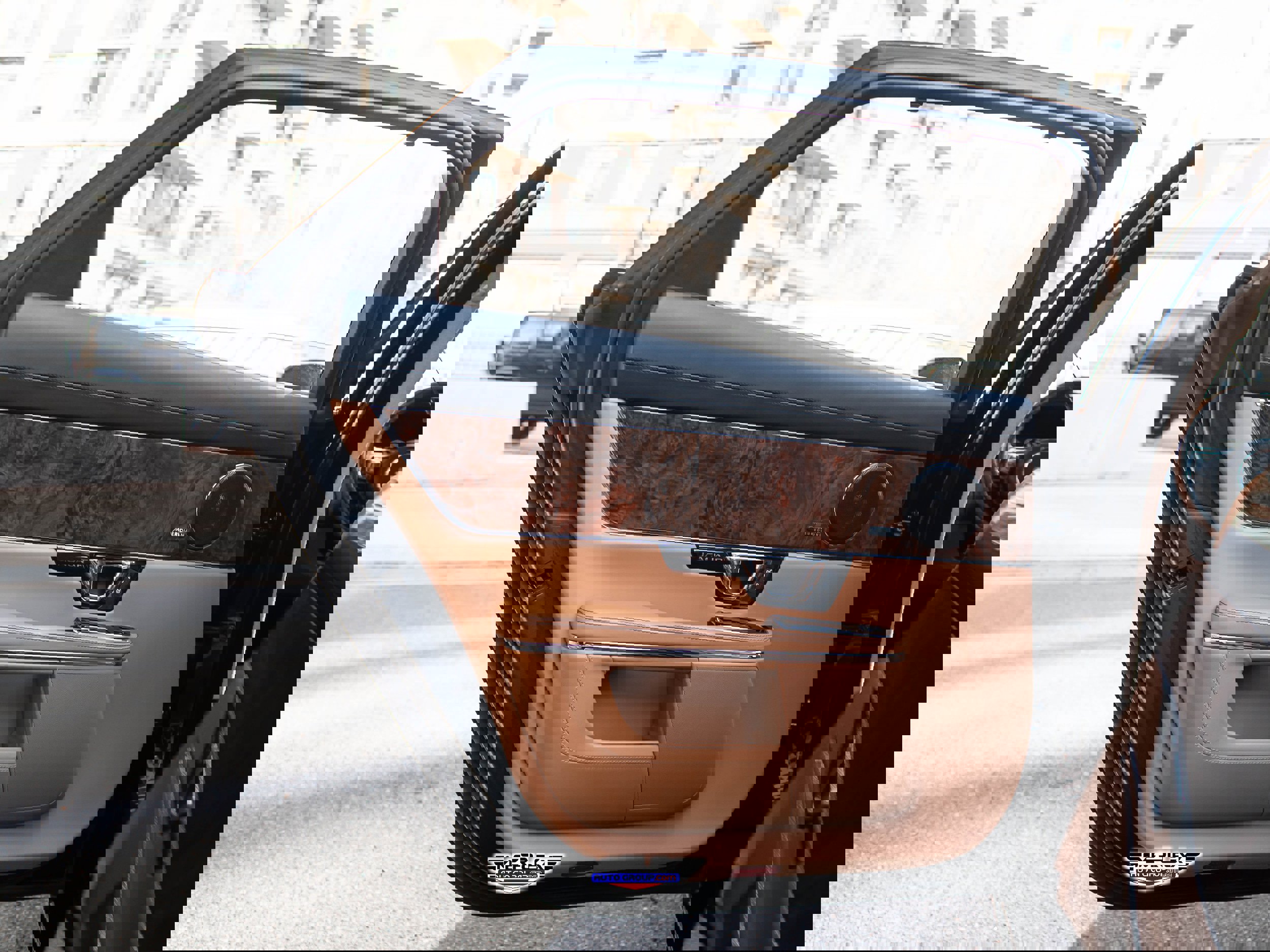 Used 2018 Jaguar XJ L Portfolio image 48