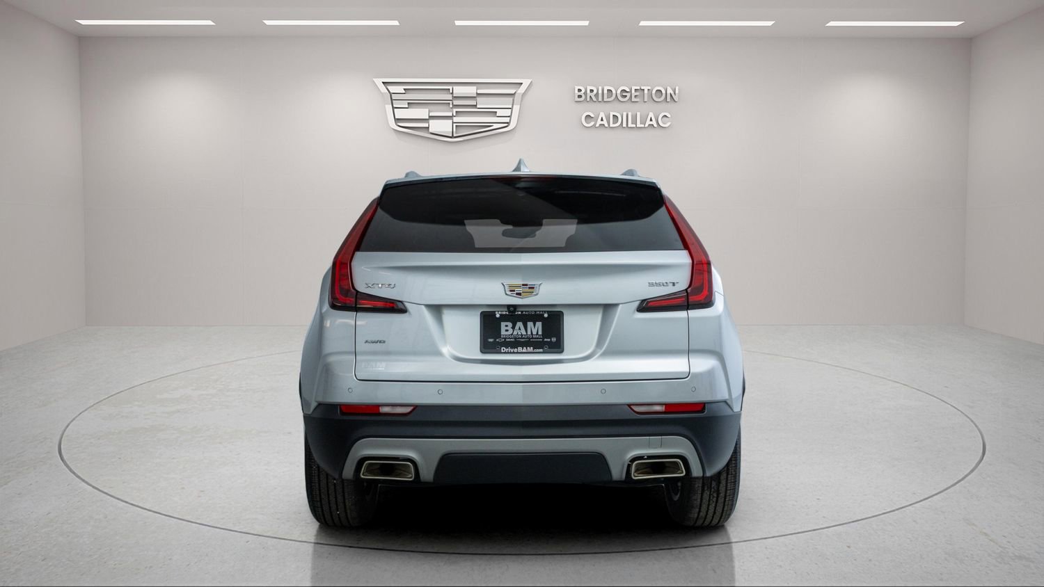 Used 2022 Cadillac XT4 Premium Luxury w/ Safety Alert Package AWD/4WD image 6