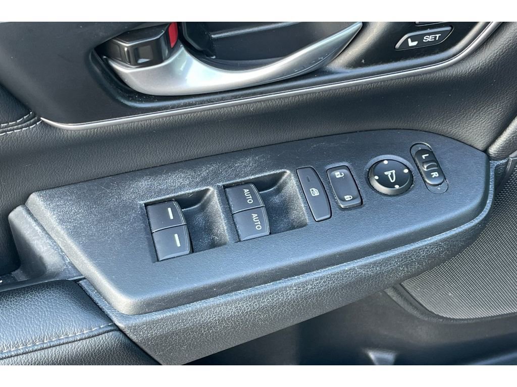 Certified 2020 Honda CR-V Touring image 12