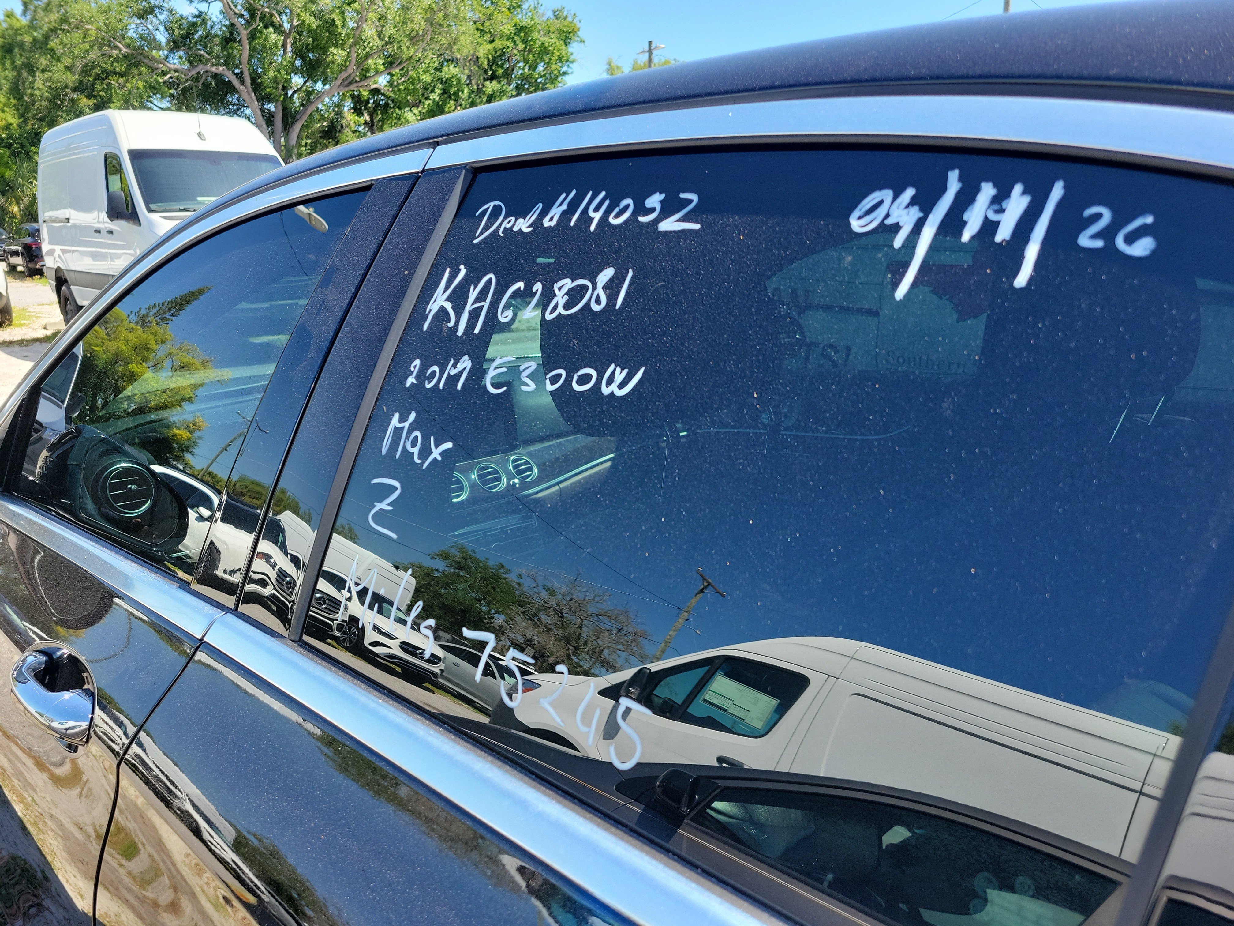 Used 2019 Mercedes-Benz E 300 image 6