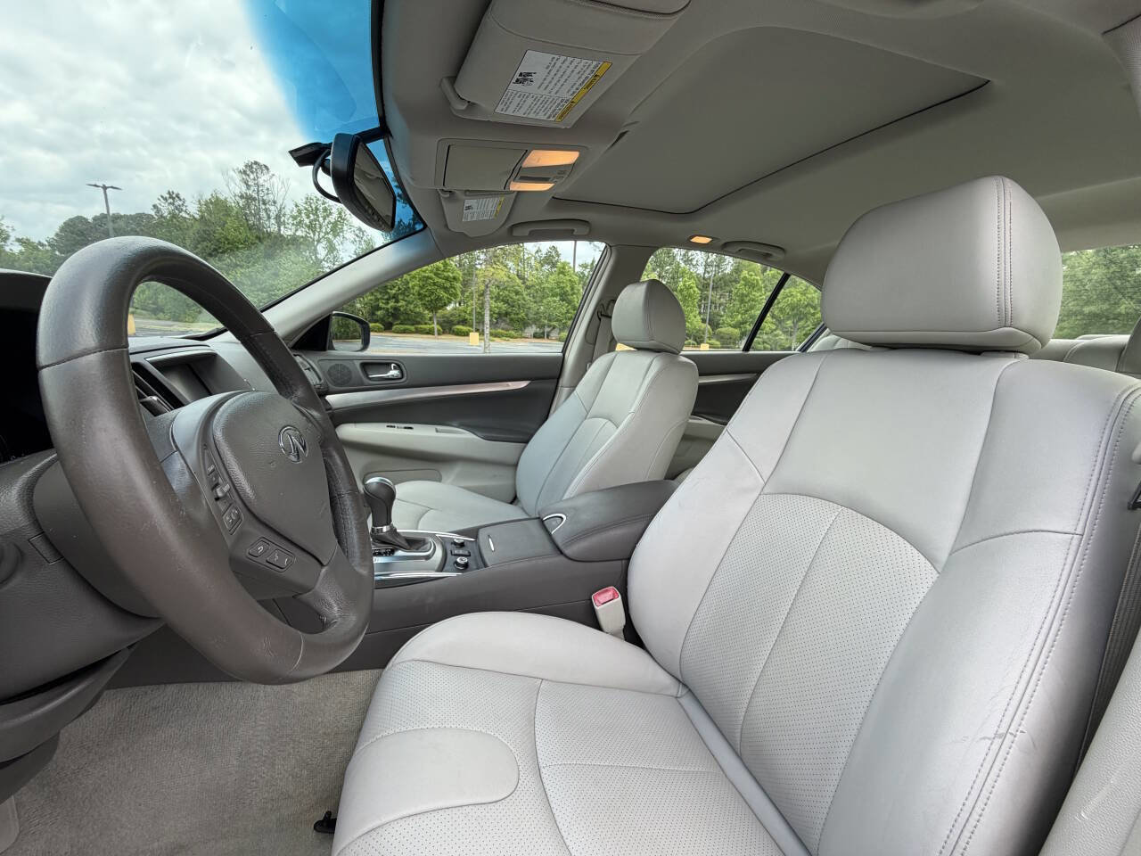 Used 2015 INFINITI Q40 AWD w/ Navigation Package image 20