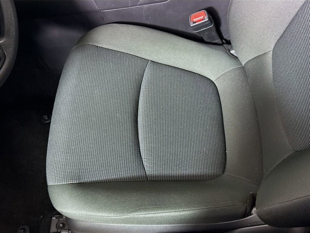 Certified 2025 Toyota RAV4 LE AWD/4WD image 19