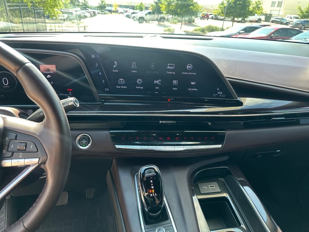 Used 2023 Cadillac Escalade ESV Premium Luxury Platinum w/ Heavy-Duty Trailer Package AWD/4WD image 22