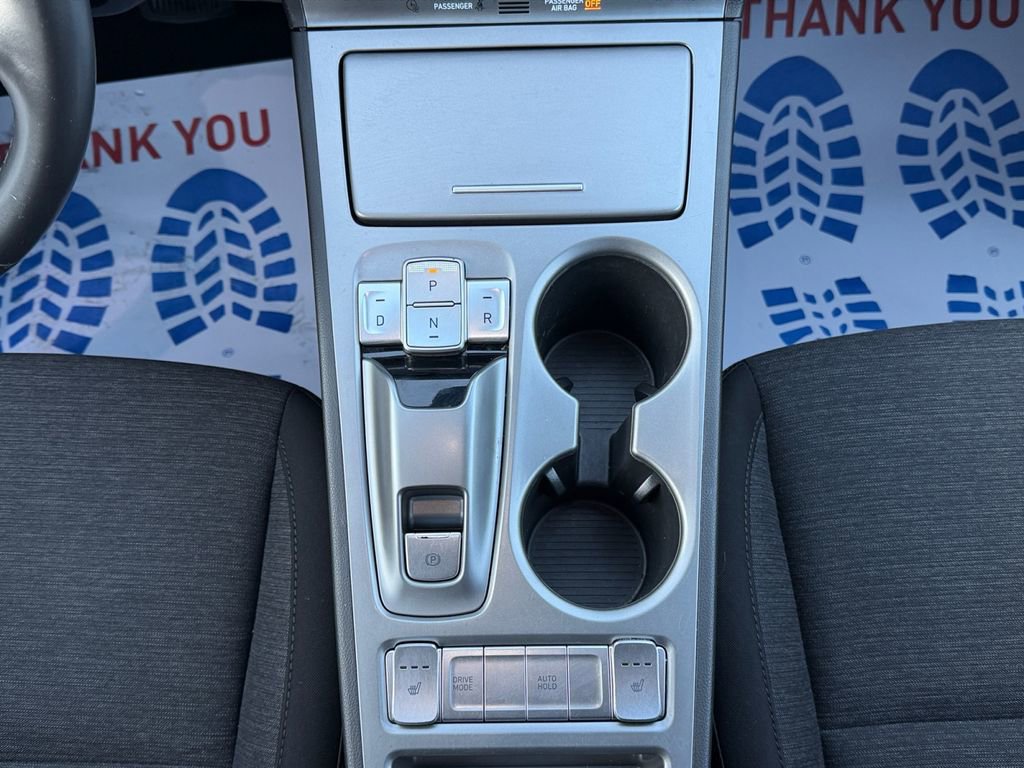 Used 2022 Hyundai Kona SEL image 11