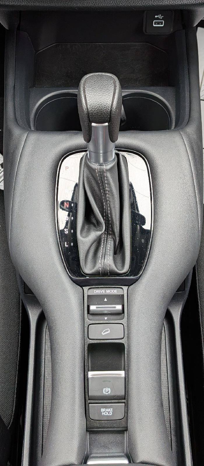 Certified 2024 Honda HR-V LX image 19