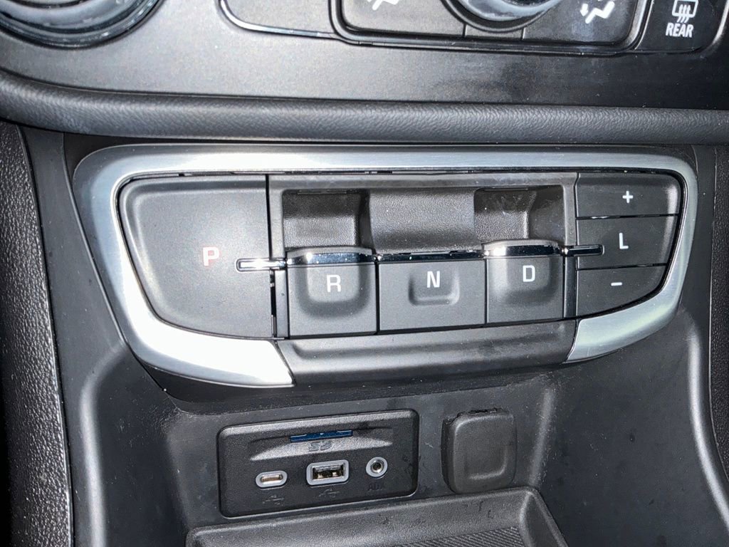 Certified 2023 GMC Terrain SLT w/ LPO, Floor Liner Package AWD/4WD image 24