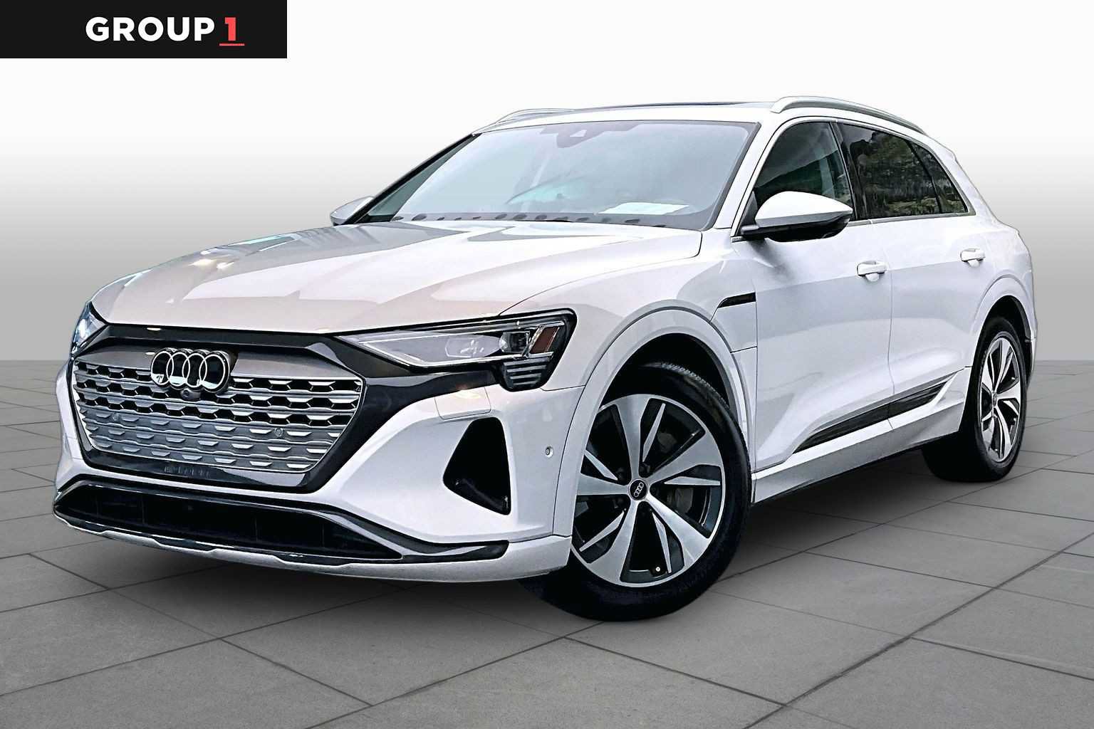 Used 2024 Audi Q8 e-tron Premium Plus w/ Premium Plus Package AWD/4WD image 1