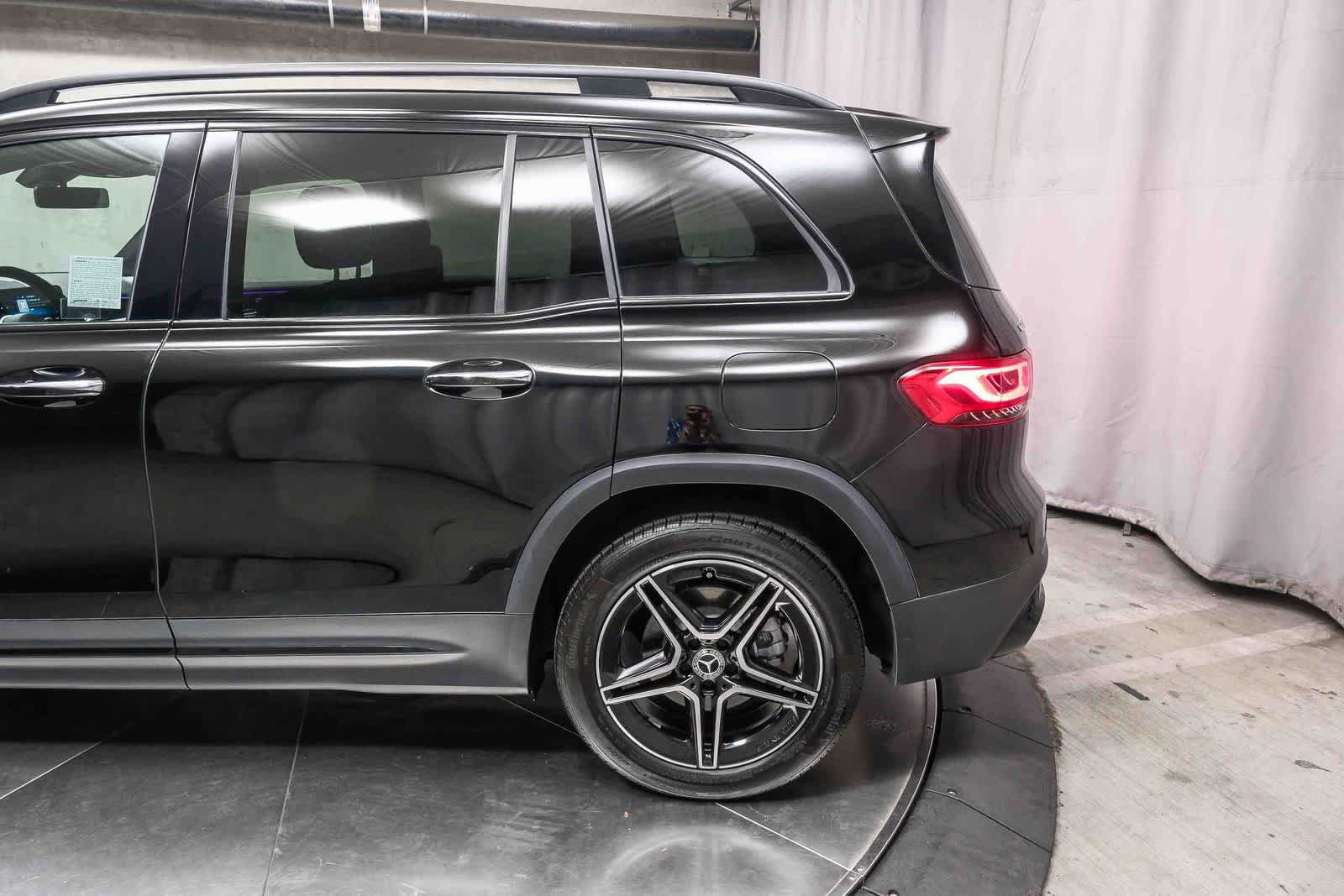 Certified 2023 Mercedes-Benz GLB 250 image 8