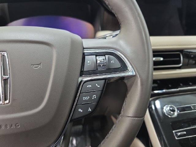 Used 2023 Lincoln Nautilus Reserve FWD image 18