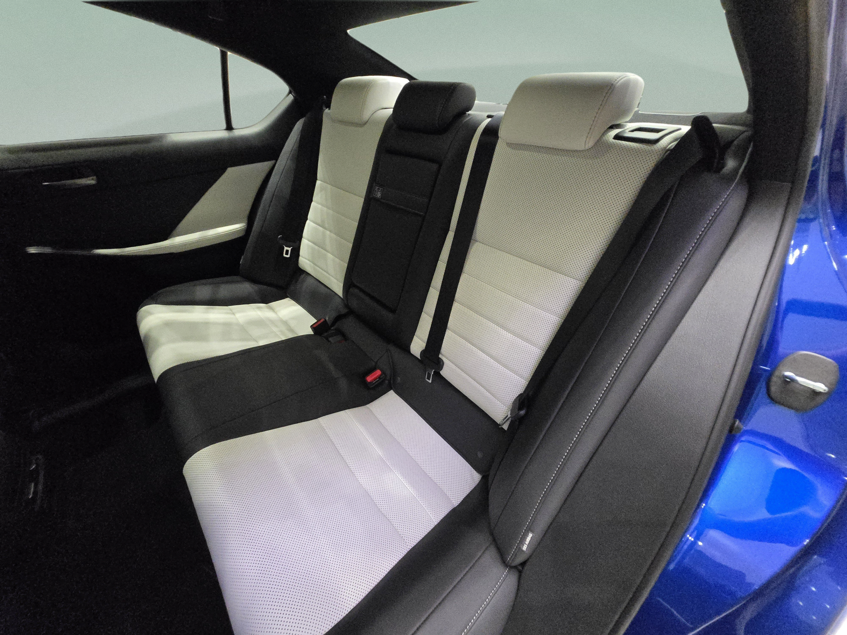 New 2026 Lexus IS 350 F Sport w/ Technology Package RWD image 20