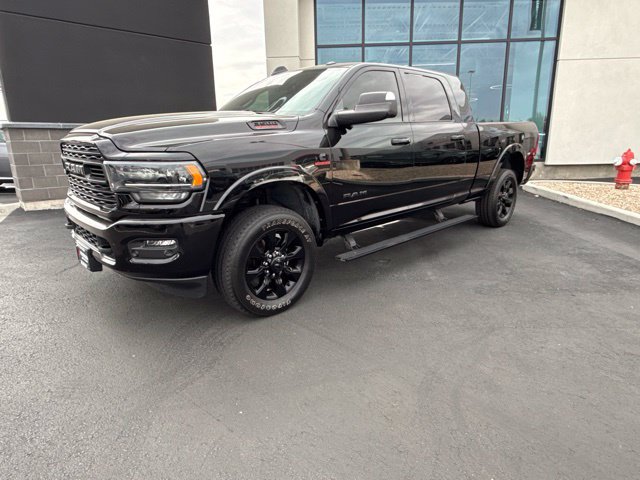 Used 2020 RAM 3500 Limited AWD/4WD image 2