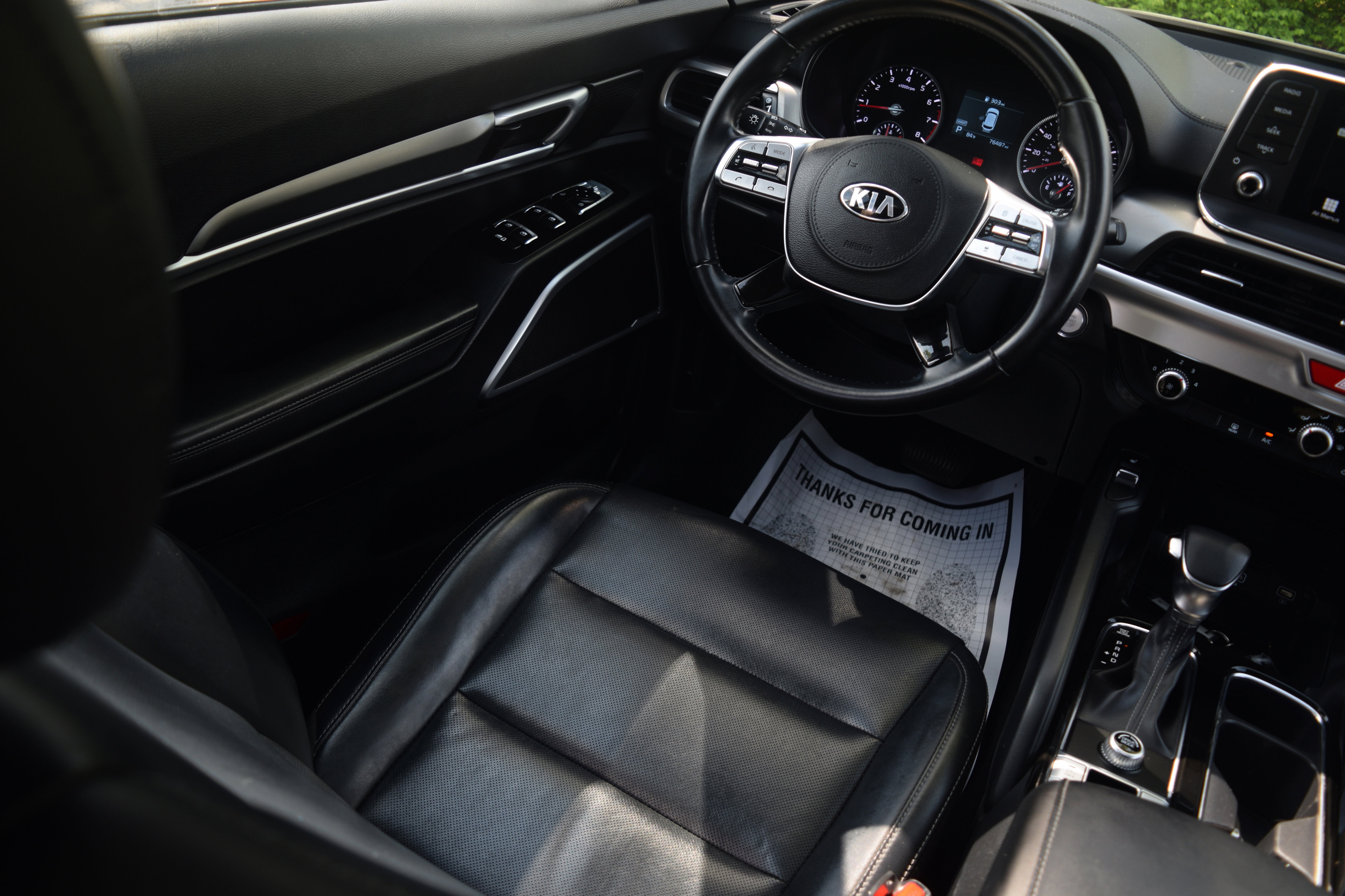 Used 2020 Kia Telluride S image 2