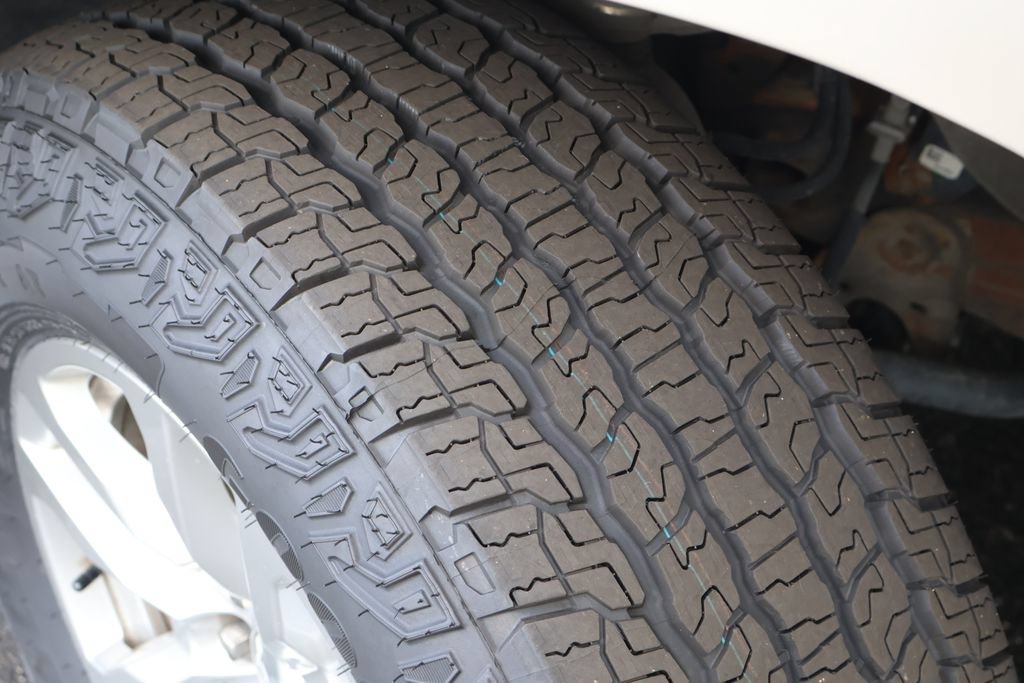 Used 2021 Chevrolet Tahoe LT AWD/4WD image 15