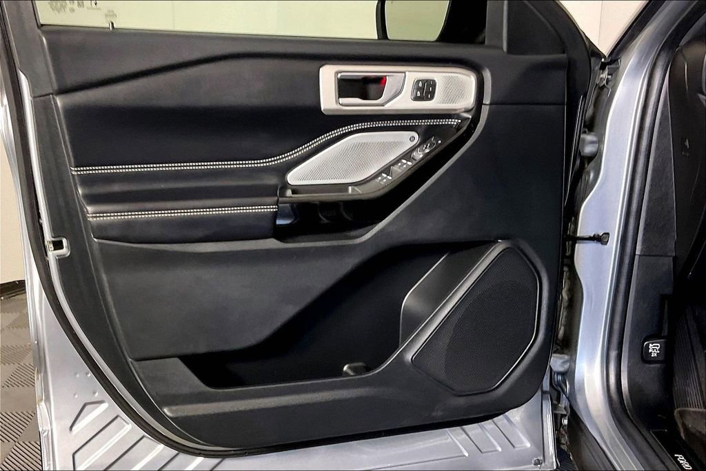 Used 2022 Ford Explorer ST w/ Equipment Group 401A image 24