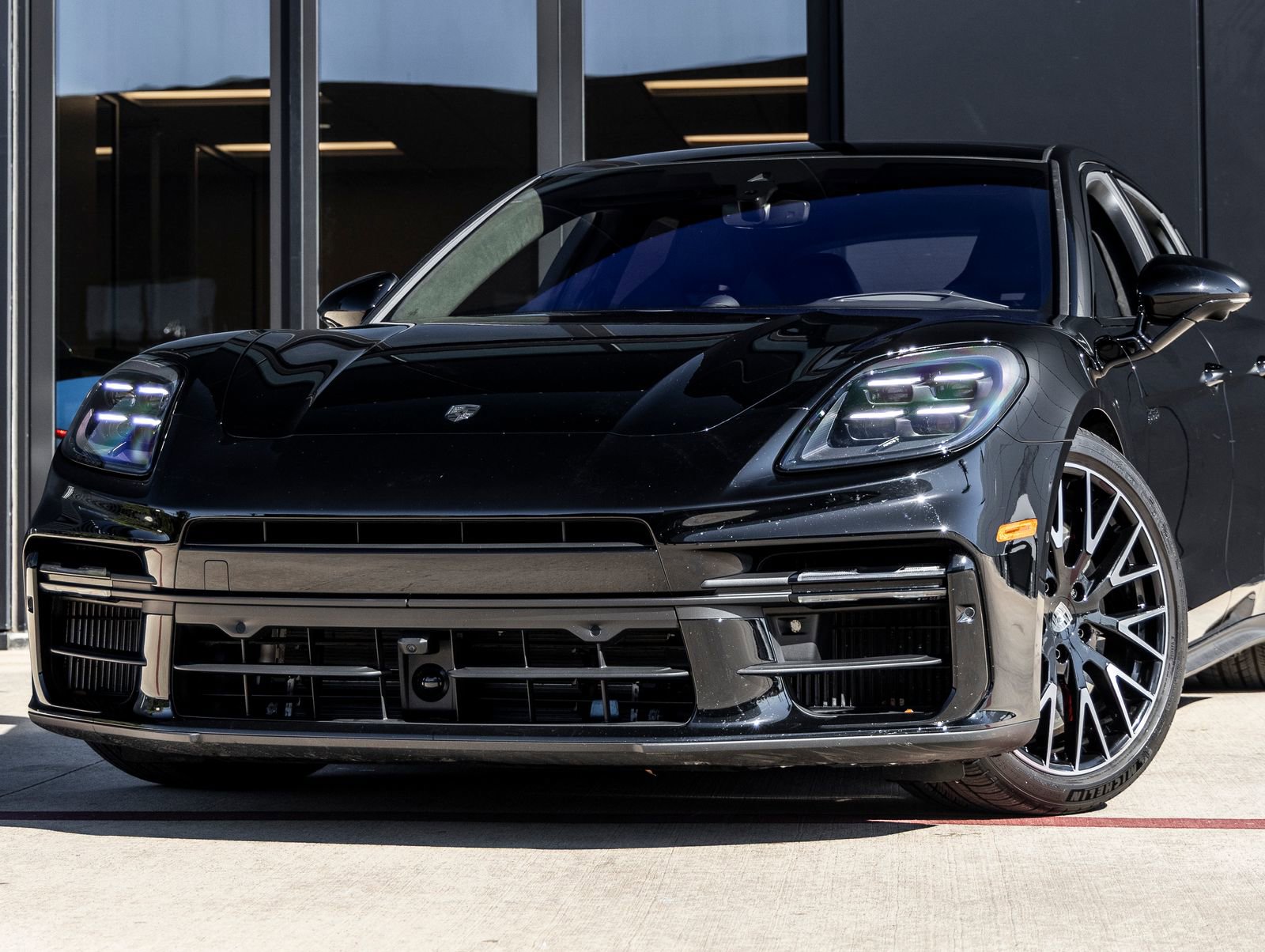 Used 2025 Porsche Panamera Turbo image 7