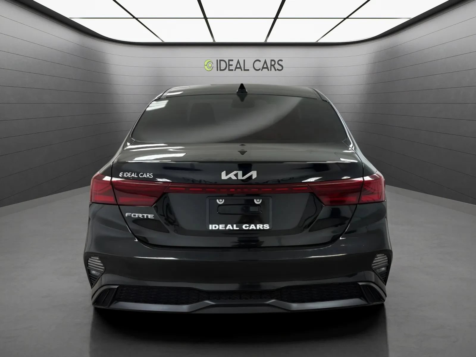 Used 2023 Kia Forte LXS FWD image 7