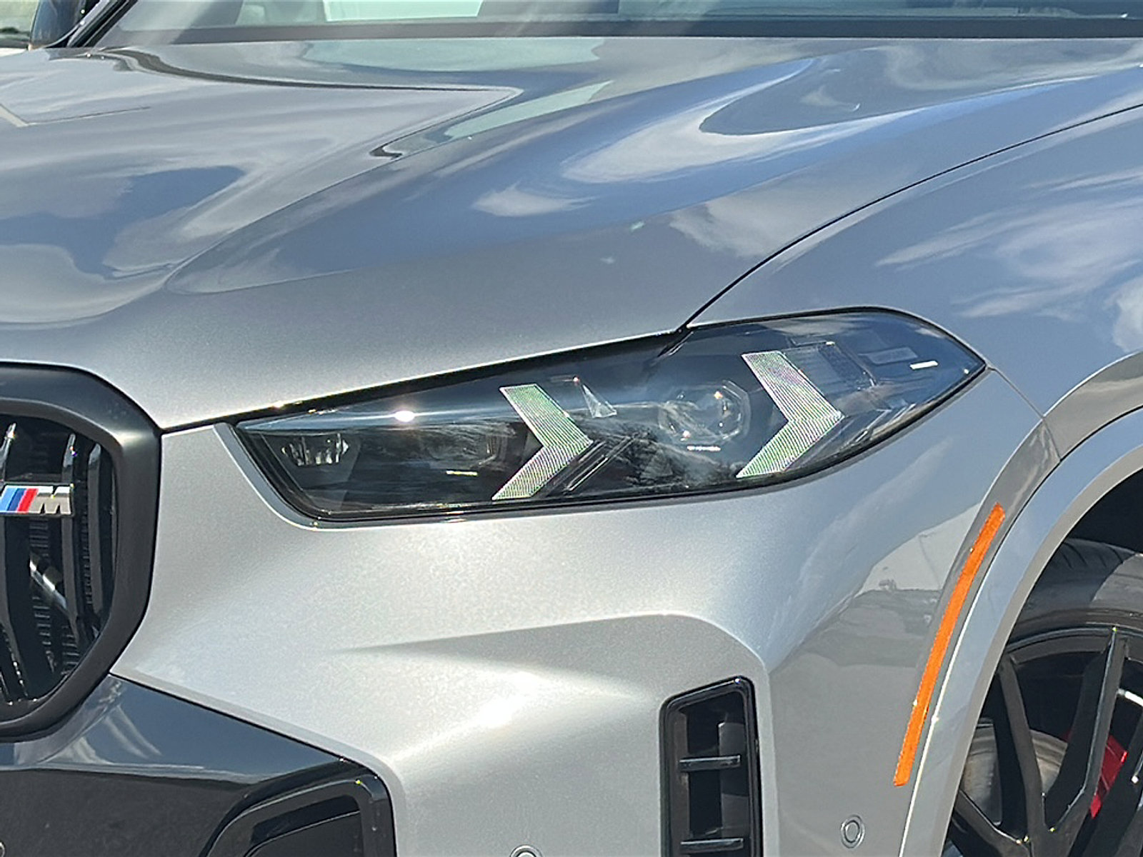 New 2026 BMW X5 M60i image 4