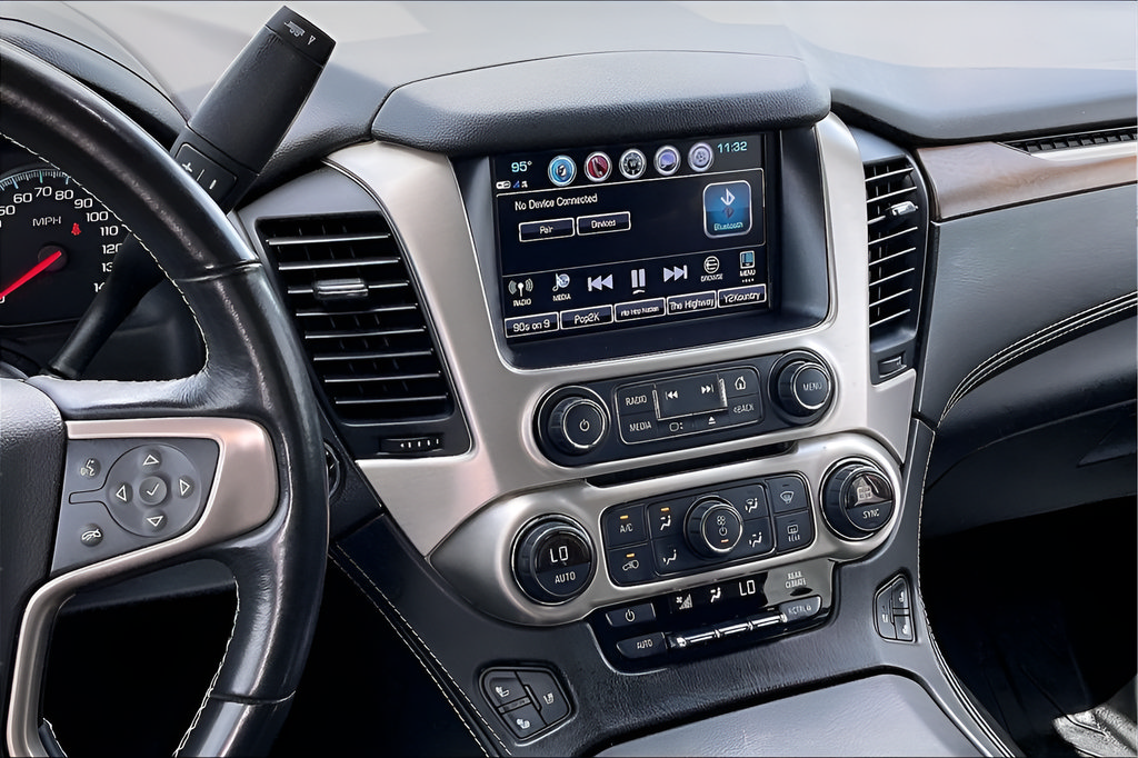 Used 2020 GMC Yukon Denali w/ Denali Ultimate Package RWD image 9
