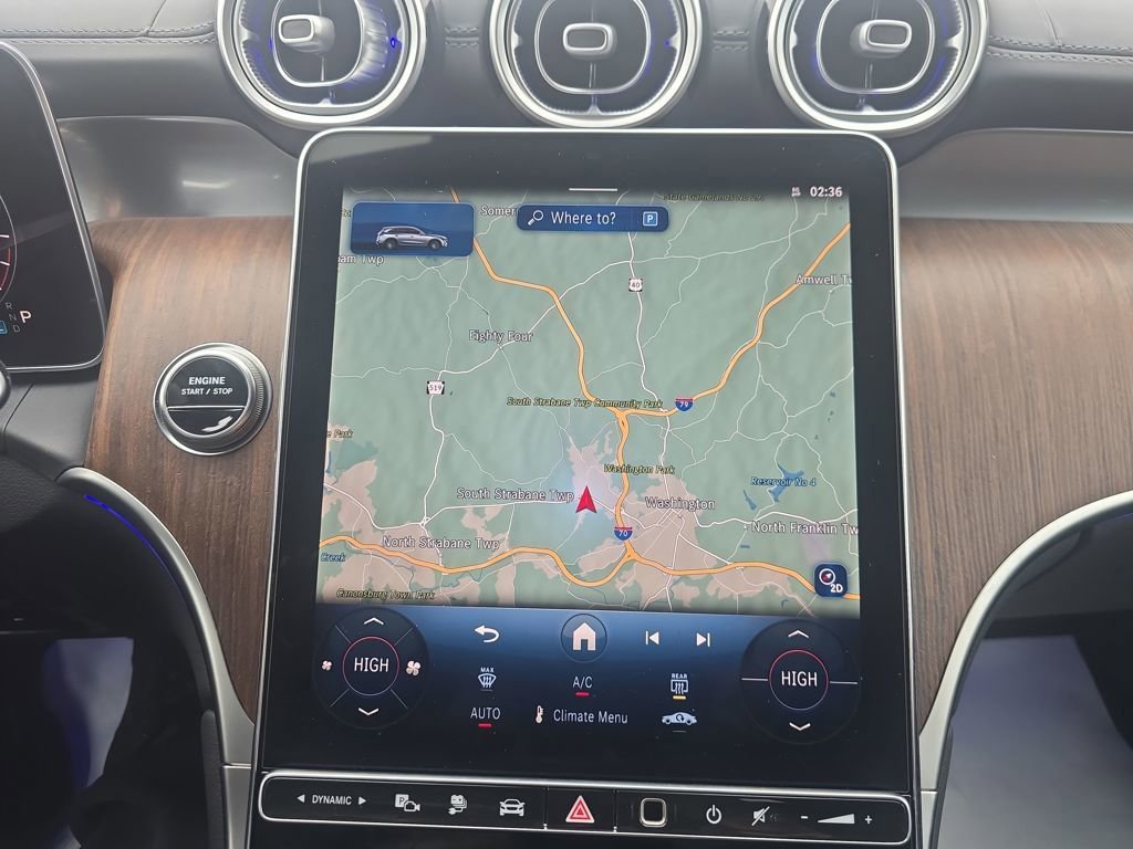 Used 2025 Mercedes-Benz GLC 350e image 21