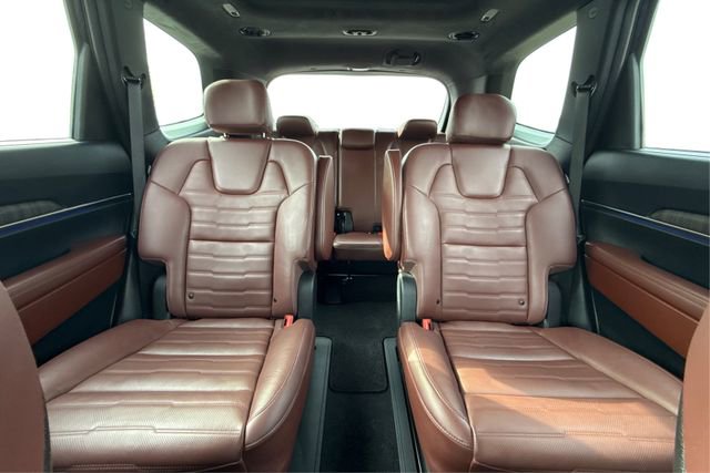 Used 2025 Kia Telluride SX Prestige AWD/4WD image 14