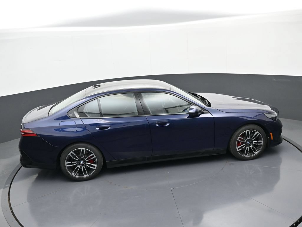 New 2026 BMW 540i xDrive w/ Executive Package AWD/4WD image 37