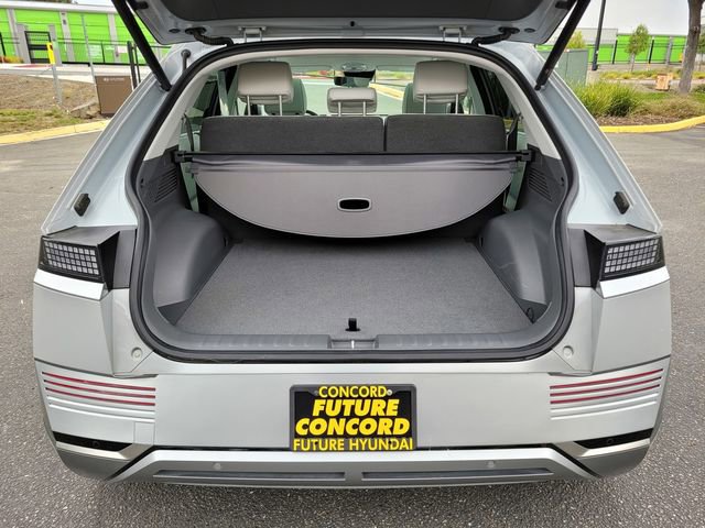 Certified 2024 Hyundai Ioniq 5 Limited RWD image 17