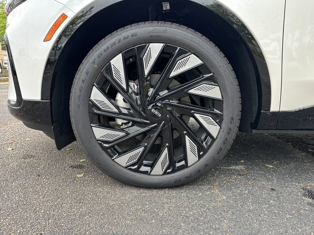 New 2026 Lincoln Nautilus Reserve AWD/4WD image 25