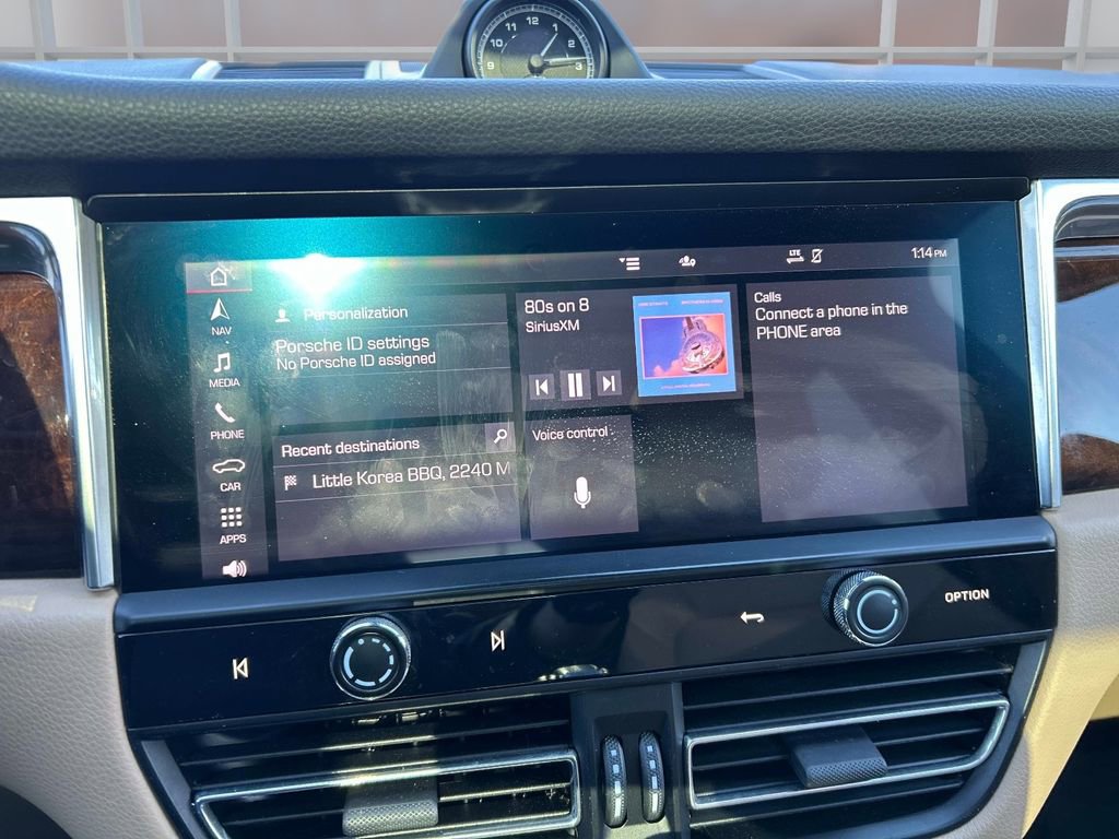 Used 2023 Porsche Macan Turbo image 27