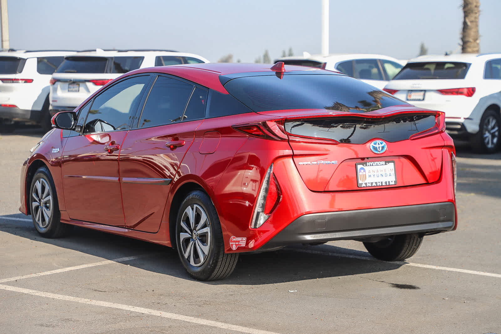 Used 2018 Toyota Prius Prime Premium image 8
