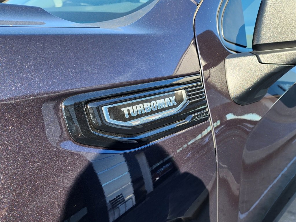 New 2026 GMC Sierra 1500 Elevation image 11