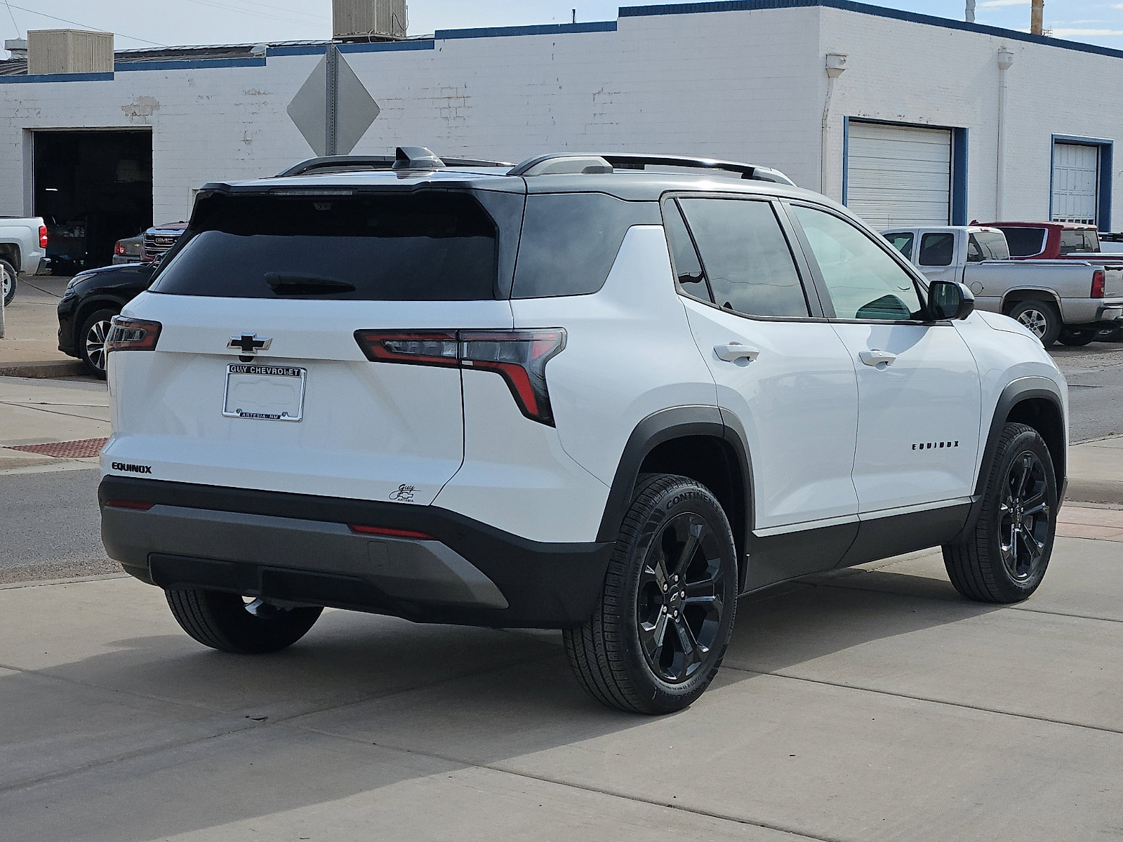 New 2026 Chevrolet Equinox LT FWD image 4