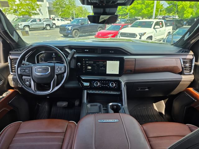 Used 2024 GMC Sierra 3500 Denali Ultimate AWD/4WD image 24