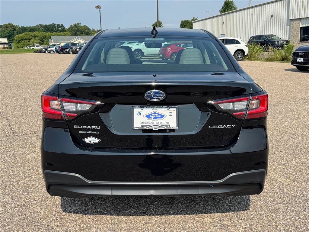 Used 2023 Subaru Legacy Premium AWD/4WD image 3