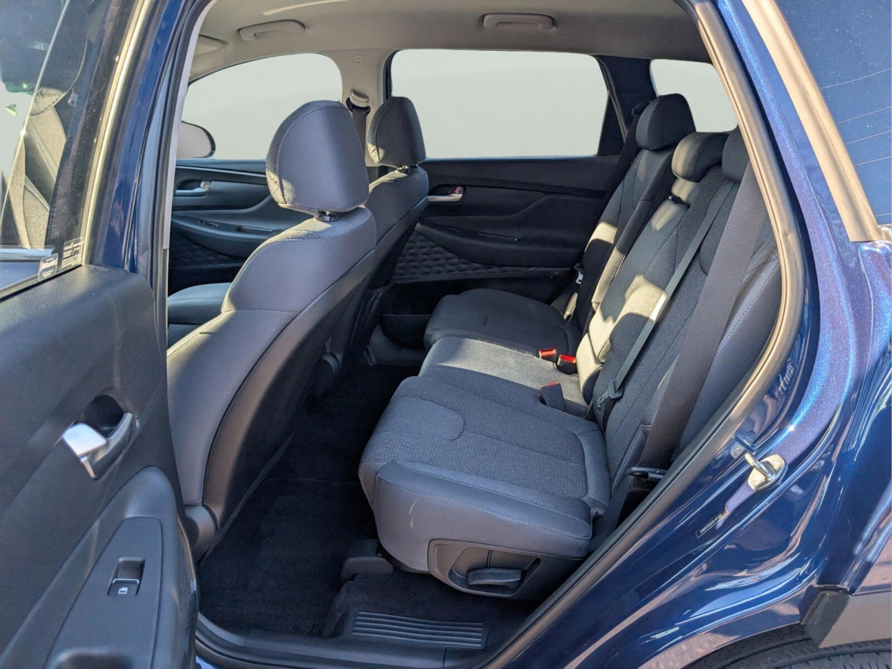 Used 2020 Hyundai Santa Fe SEL image 14