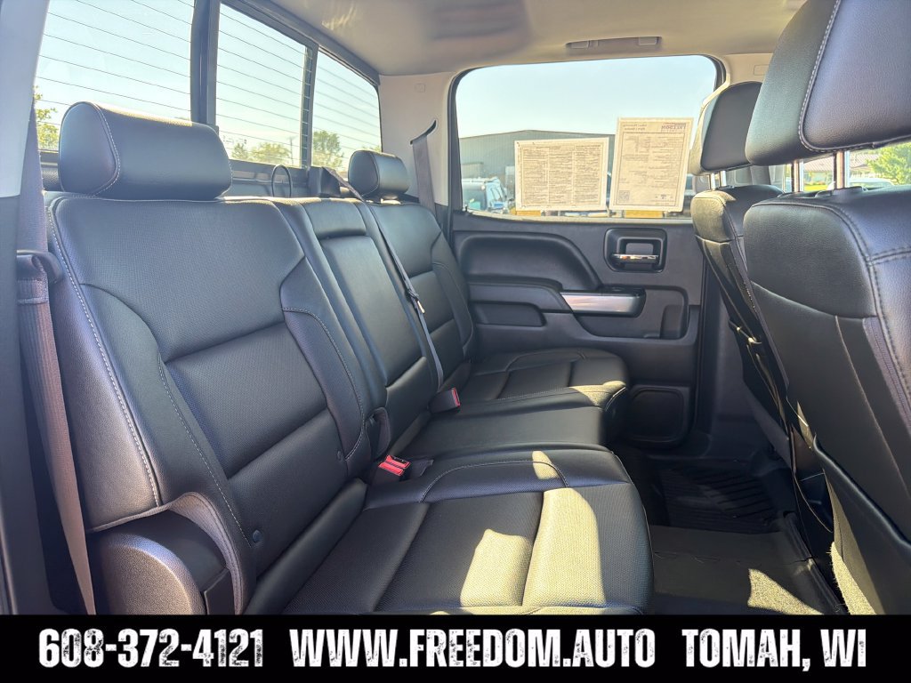 Used 2017 Chevrolet Silverado 1500 LTZ Z71 w/ LTZ Plus Package AWD/4WD image 32