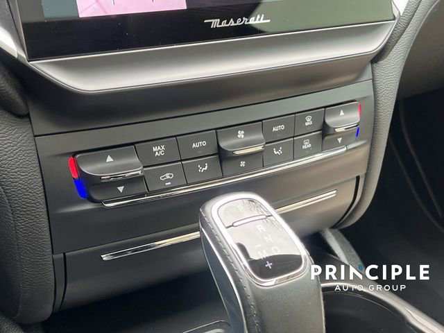 Used 2022 Maserati Ghibli GT image 25