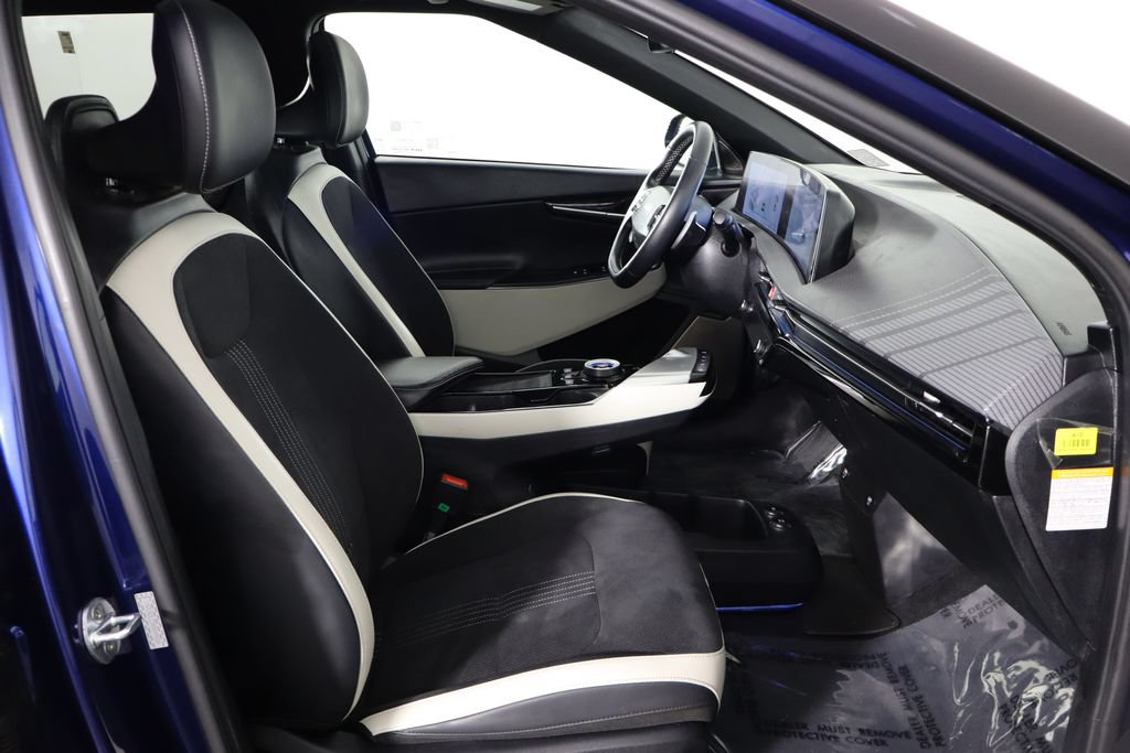 Used 2022 Kia EV6 GT-Line w/ GT-Line Suede Seat Package AWD/4WD image 18