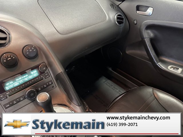 Used 2009 Pontiac Solstice Street Edition image 24