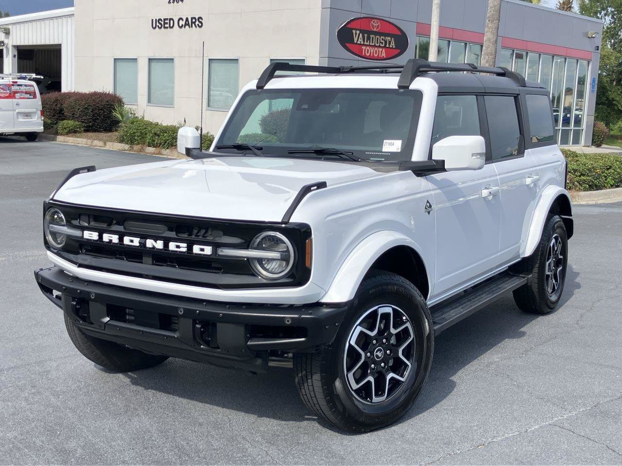 Used 2024 Ford Bronco Outer Banks AWD/4WD video 1