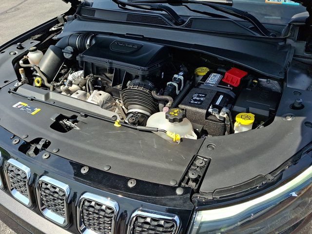 Certified 2023 Jeep Compass Limited w/ Elite Group AWD/4WD image 32