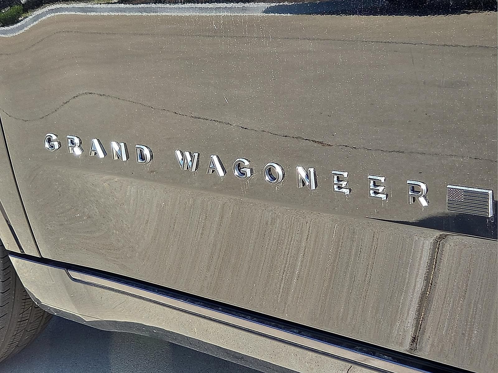 Used 2024 Jeep Grand Wagoneer L Series II w/ Quick Order Packagew 28T AWD/4WD image 8