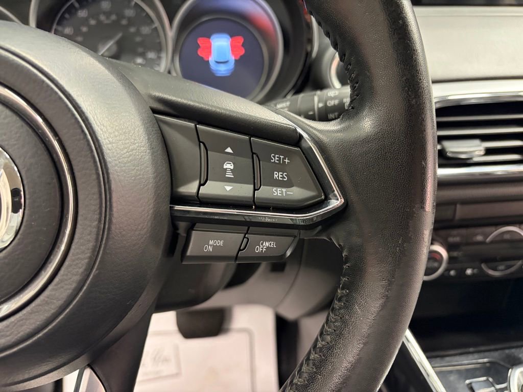 Used 2018 MAZDA CX-9 Touring w/ Touring Premium Package image 16