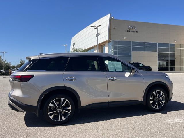 Certified 2025 INFINITI QX60 Luxe w/ Lighting Package (N94) image 5