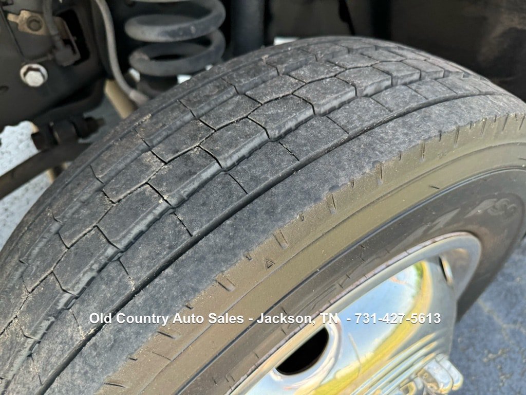 Used 2012 Ford F550 Luxury w/ Payload Upgrade Pkg RWD image 64