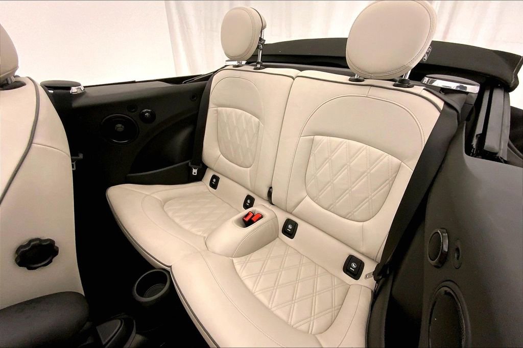 Certified 2023 MINI Cooper S image 14