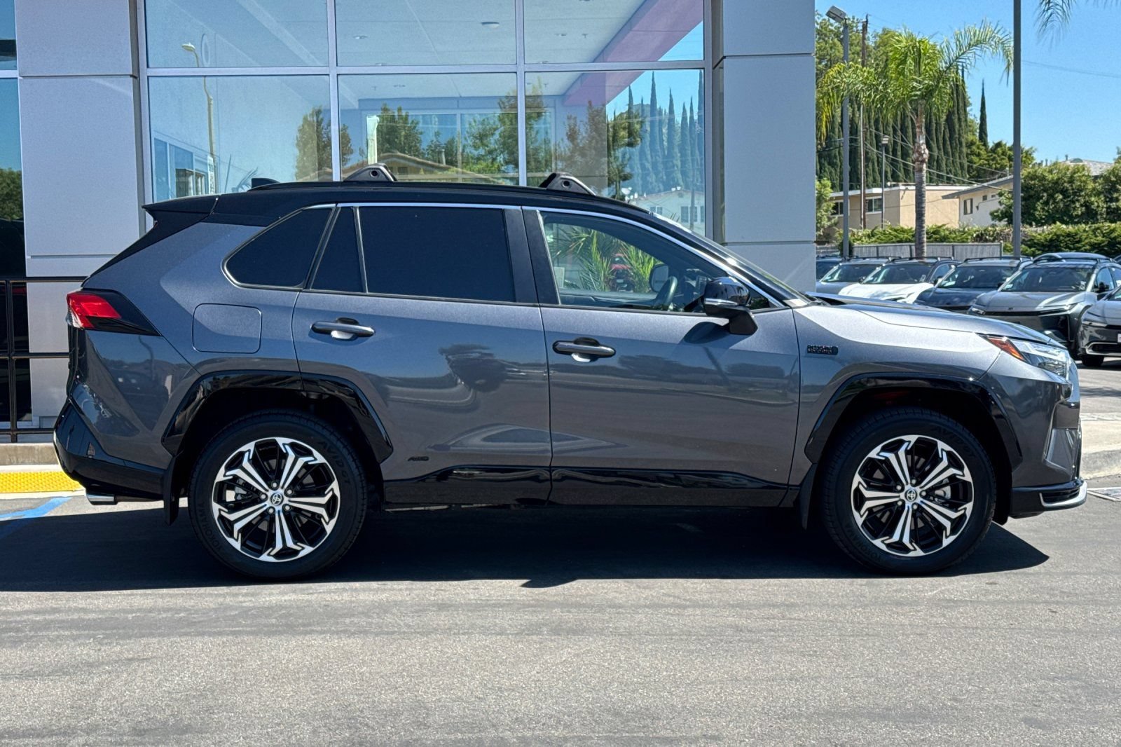 Certified 2024 Toyota RAV4 XSE w/ Weather Package AWD/4WD image 4