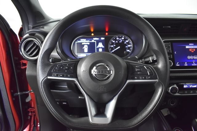 Used 2020 Nissan Kicks SV FWD image 13