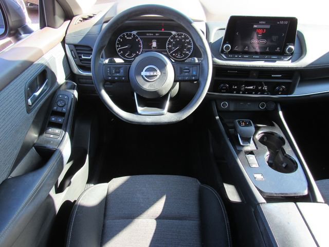 Used 2023 Nissan Rogue SV image 17