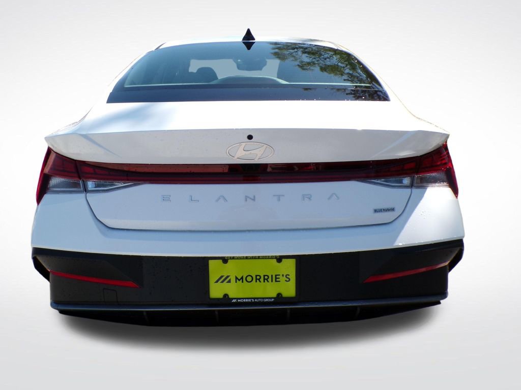 New 2026 Hyundai Elantra Hybrid FWD image 5